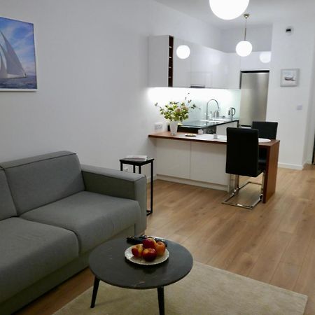 Kieslowskiego Apartment Vis-A-Vis Town Hall Varsavia Esterno foto